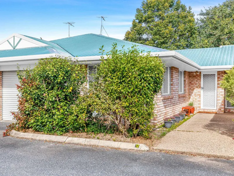 Easy walk to Stockland