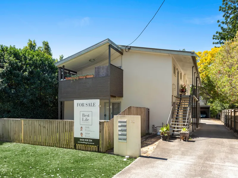 Outstanding Value in Peaceful Park Precinct