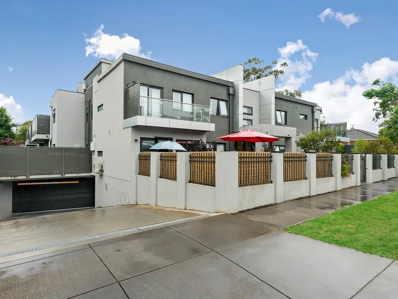 Oversized boutique Apartment in a prime location.