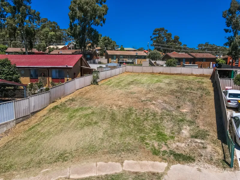 TITLED BLOCK IN SEYMOUR