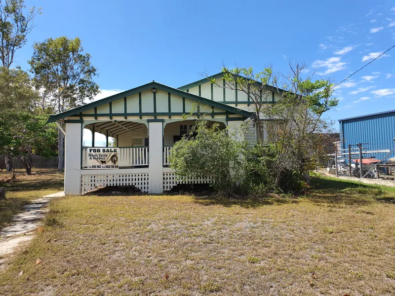 Queenslander Home + Commercial Shop