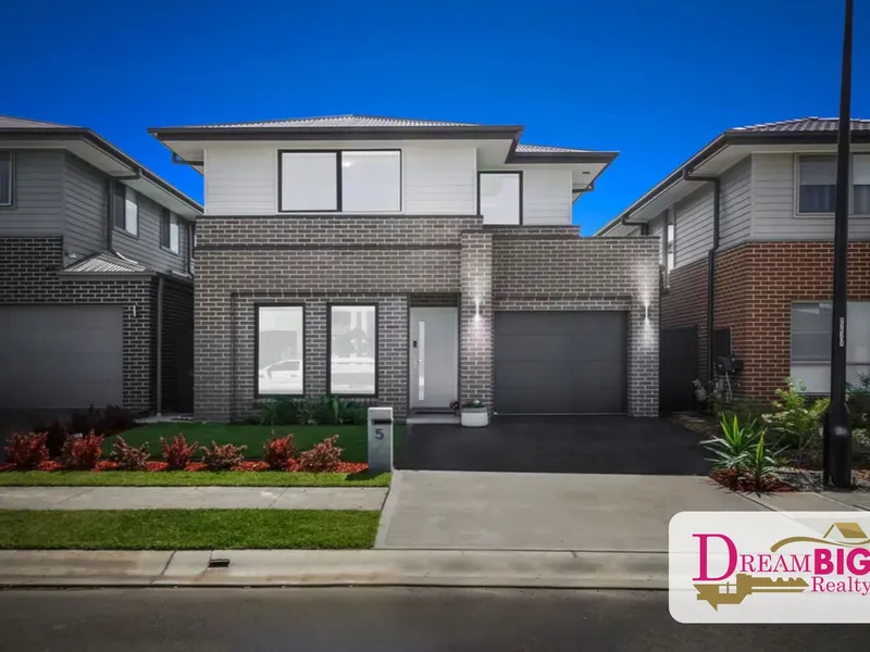 Impeccable Home For Comfort Living