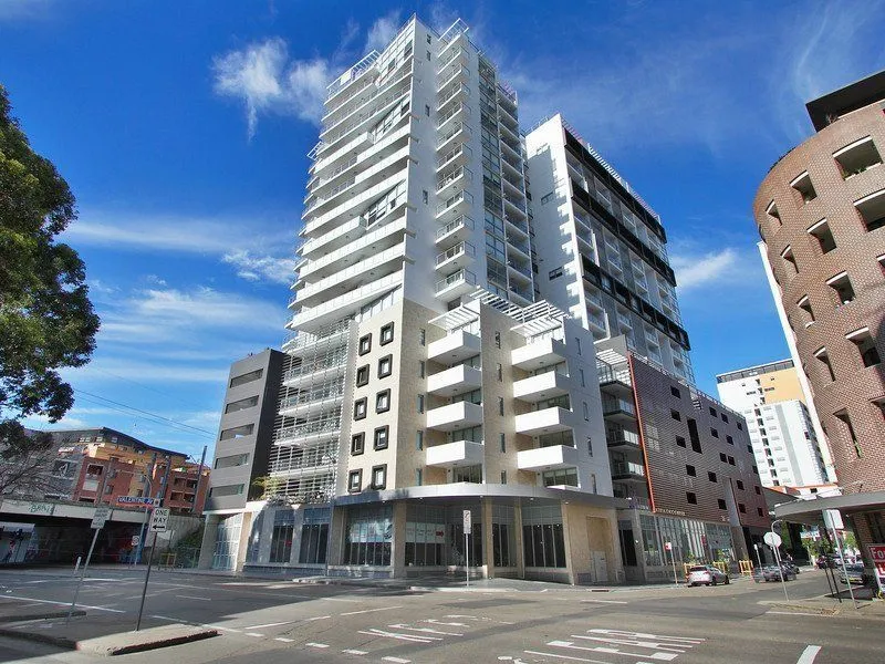 Be the King of the Castle! - 1 Bed Apartment in Parramatta, NSW