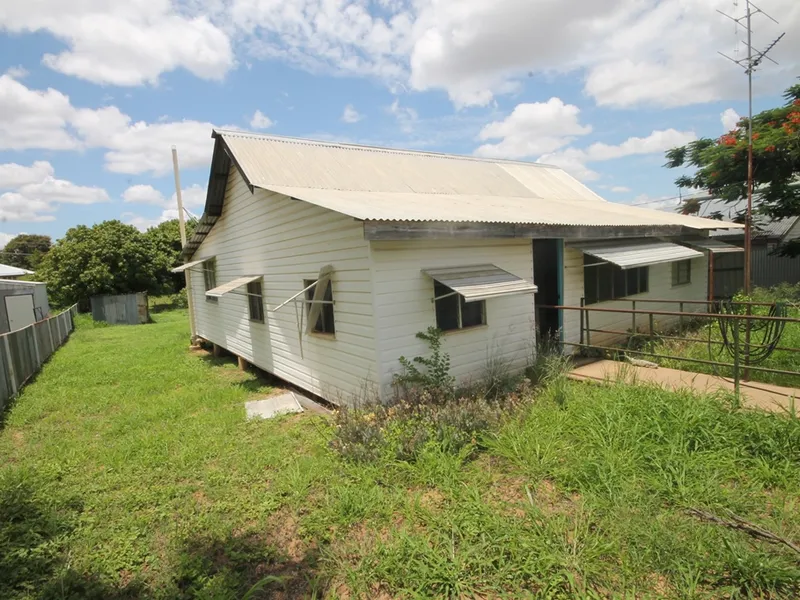 MINER'S COTTAGE READY FOR A RENOVATION
