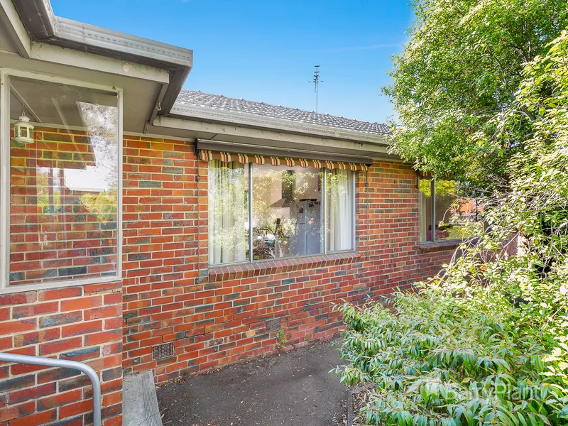 A solid investment in the heart of Eltham.