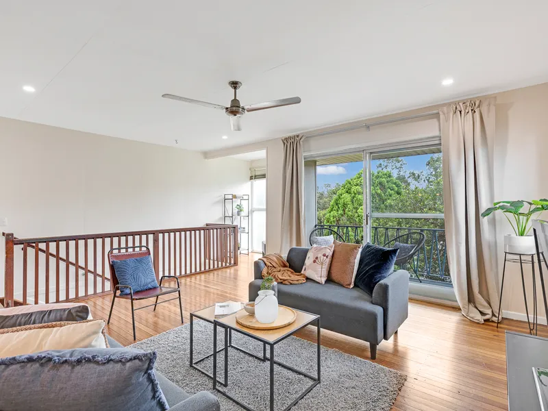 CHARMING HIGHSET IN BOOMING MURARRIE