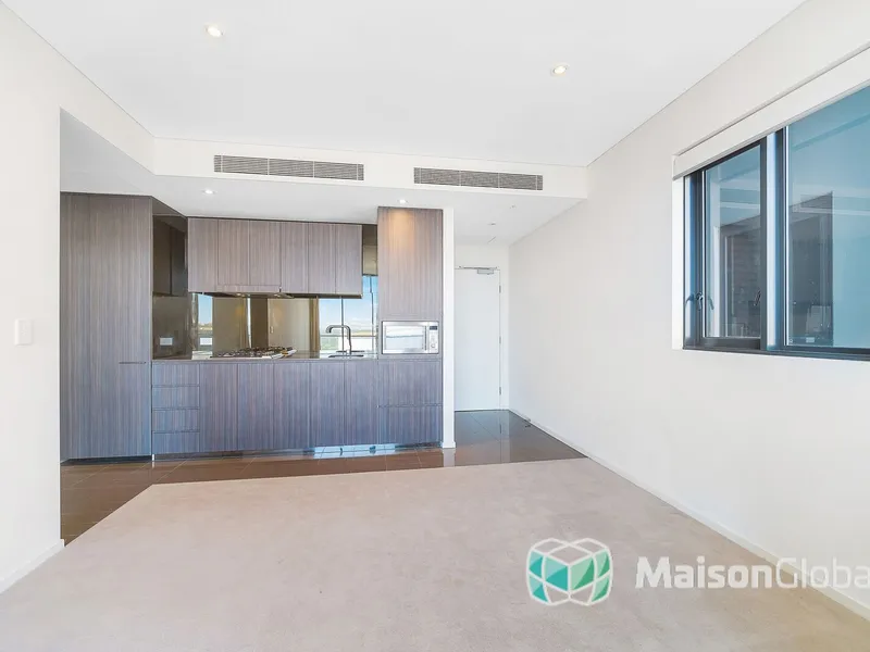 Luxury Apartment at Perfect Location - Please call Andrew on 0411688662 for an inspection