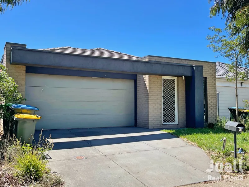 Beautiful Family Home in the heart of Tarneit