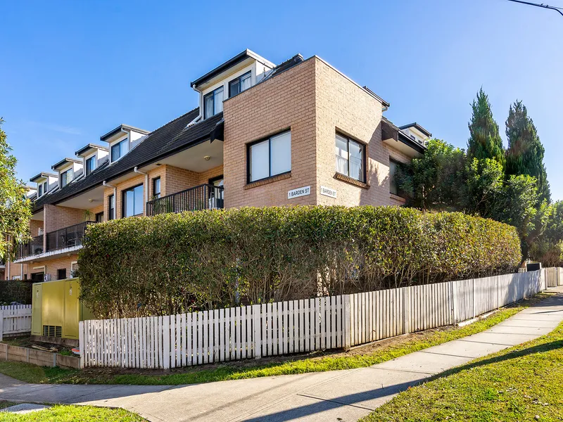 Easy-care living in central location