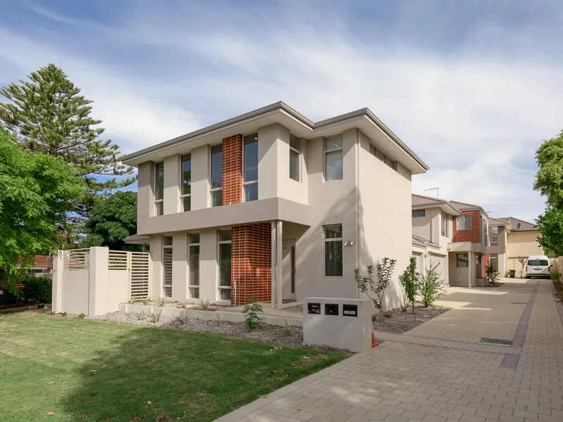 Brand new 3x2 Townhouse in prime location!