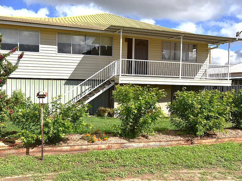 Elegance & Comfort on Brolga