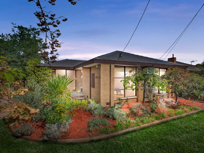 Character filled family home on 553m2 block (approx.)