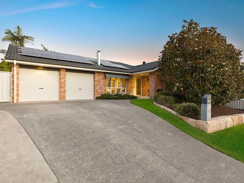 Spacious Single Level Living – Prime Location