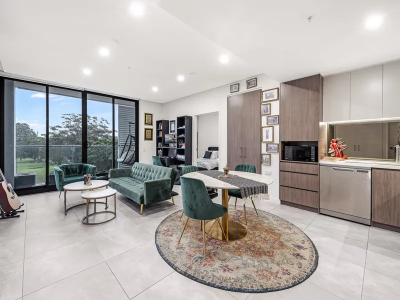 Perfectly poised unit in the heart of Villawood