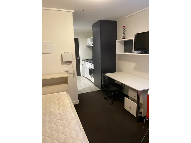 A quiet, city bolt-hole