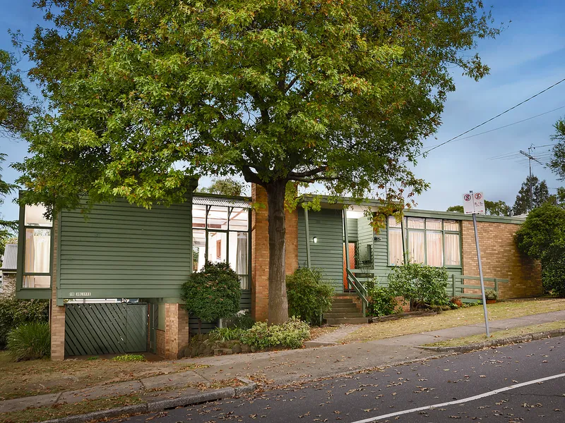 Spacious 1950s style: a 'Small Homes' classic