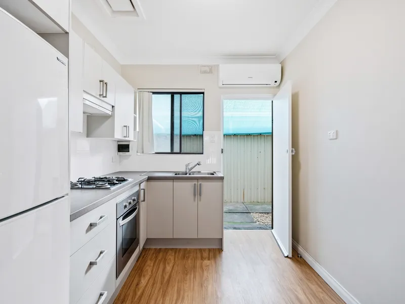 Secure stylish living in Seaton