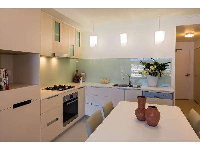 ONE BEDROOM - FULLY FURNISHED