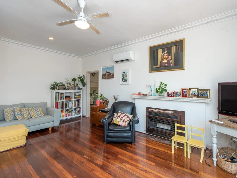 Home Open Cancelled 6 March 2021 - Under Contract
