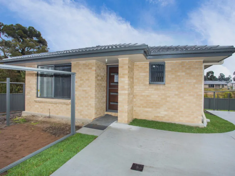 SUBMIT APPLICATION PRIOR TO VIEWING