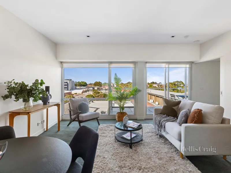 Spectacular views, sensational lifestyle