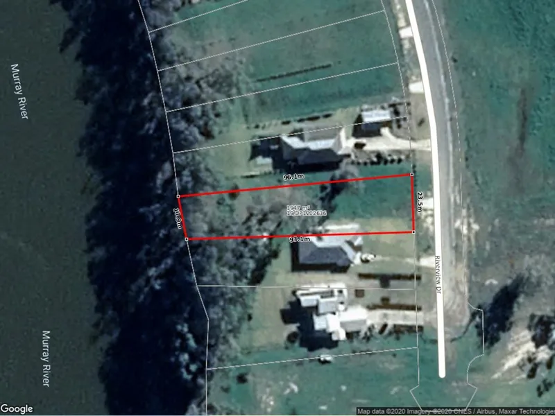 Exquisite Murray River Frontage