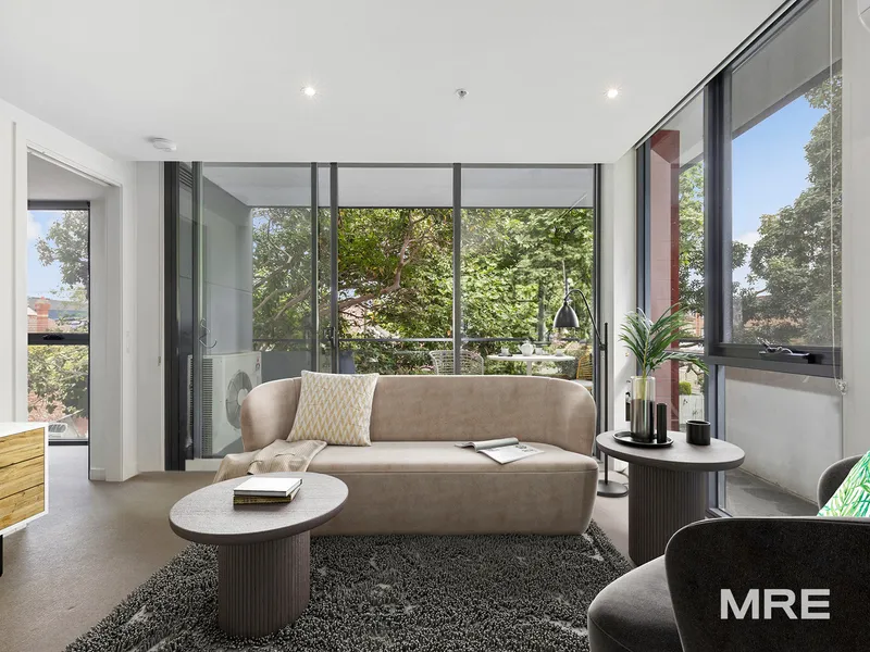 Effortless living in prime lifestyle location