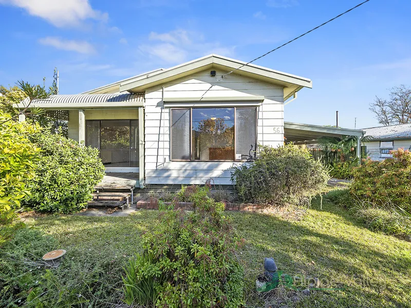 Spacious Home in Freeburgh Avenue