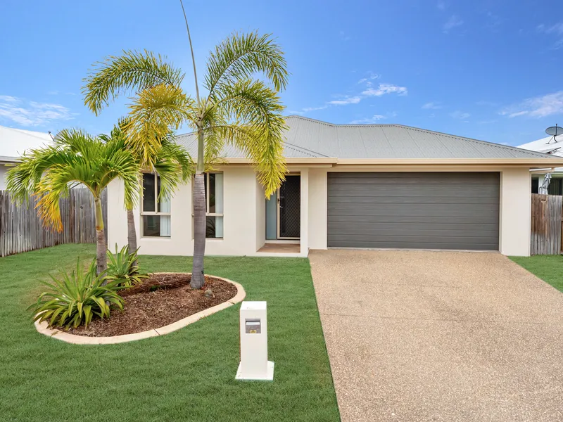 Unwind With An Immaculate Family Deign