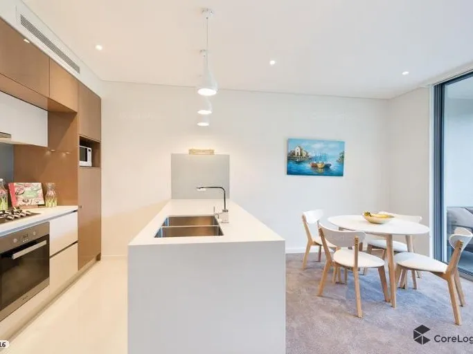 Designer living in modern complex 