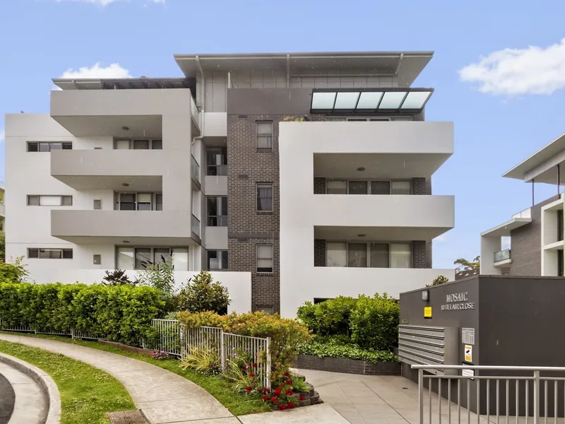 Luxury apartment in heart of Hornsby