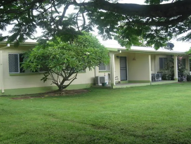 DUPLEX PAIR + 1589m2 BLOCK OF LAND = $ MAKE MONEY HERE $