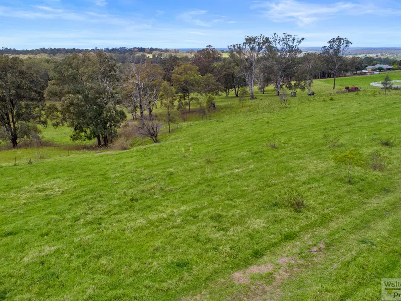 Vacant Acreage With Water Licence