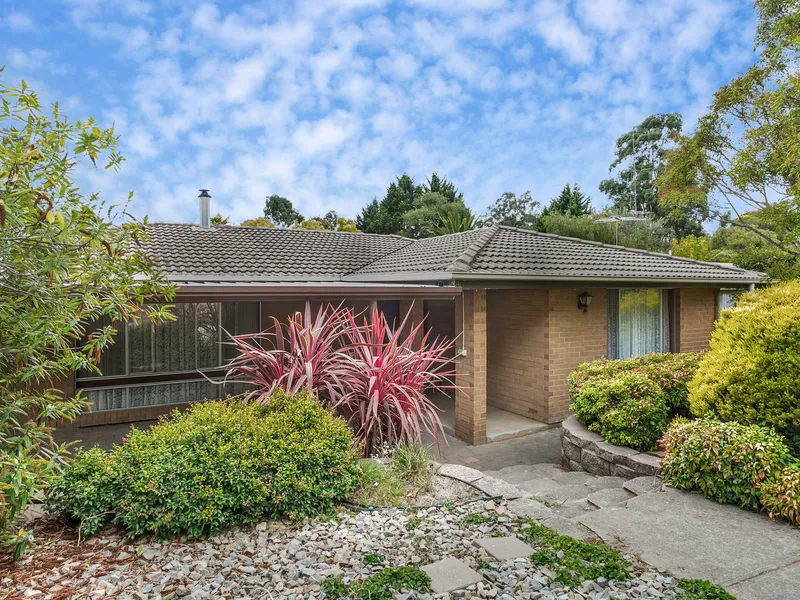 A valuable leg-up to Lobethal on a lengthy 820sqm block…