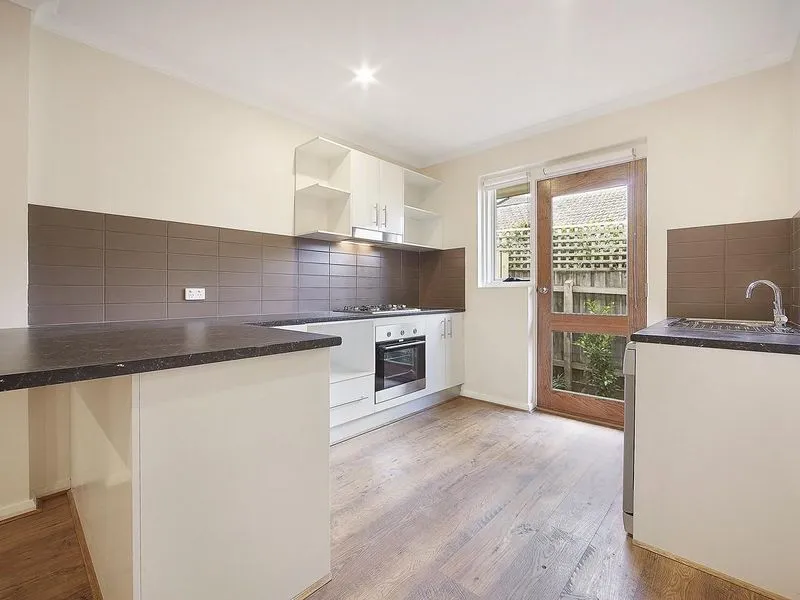 Immaculate 2 Bedroom Unit!