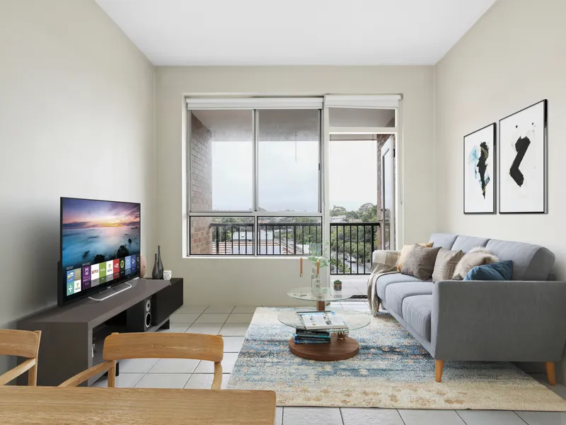 Smart one-bedder with City outlooks