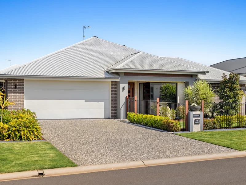 Luxury Family Home in the Centenary Catchment