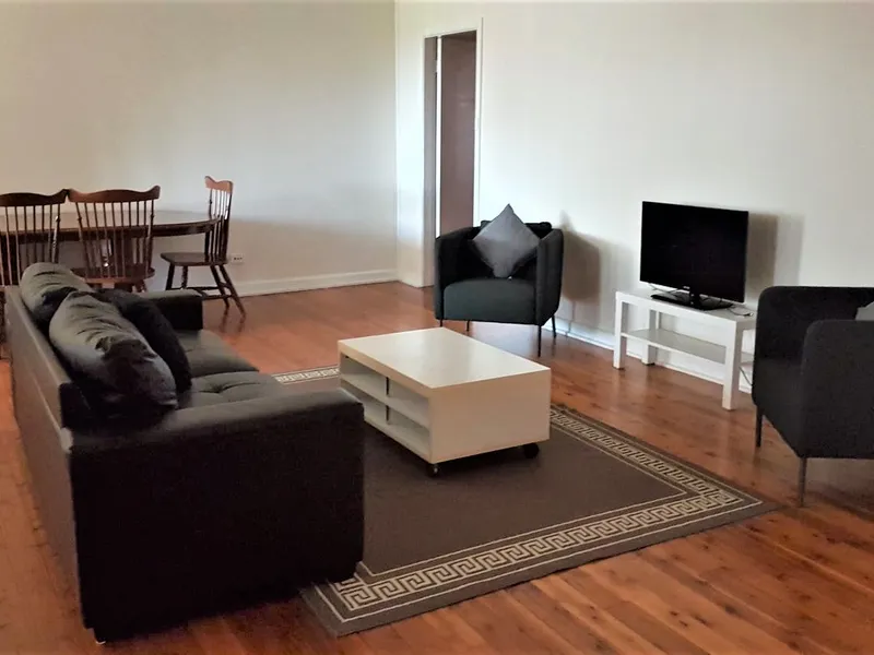 Fully furnished 2 bedroom unit for rent $500 PW. Don't miss out.