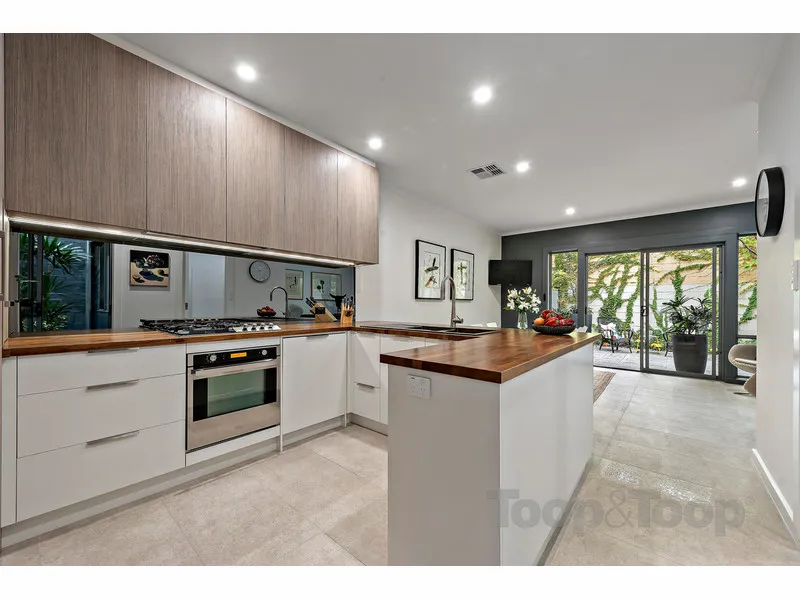 Stunning Norwood Townhouse