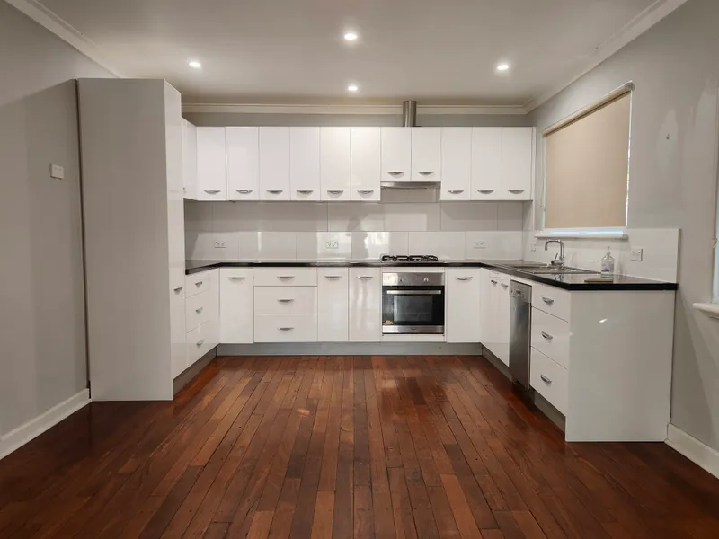 Delightful family life in Melville (Available now)