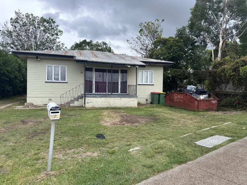 AFFORDABLE 3 BEDROOM HOME TO CALL YOURS!!!!