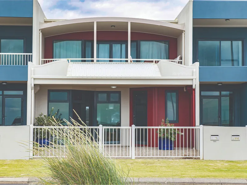 THE BEST SOUTH BUNBURY HAS TO OFFER OVER THREE LEVELS WITH UNINTERRUPTED OCEAN VIEWS, FULLY FURNISHED/EQUIPPED WITH ALL YOU WOULD EVER NEED!