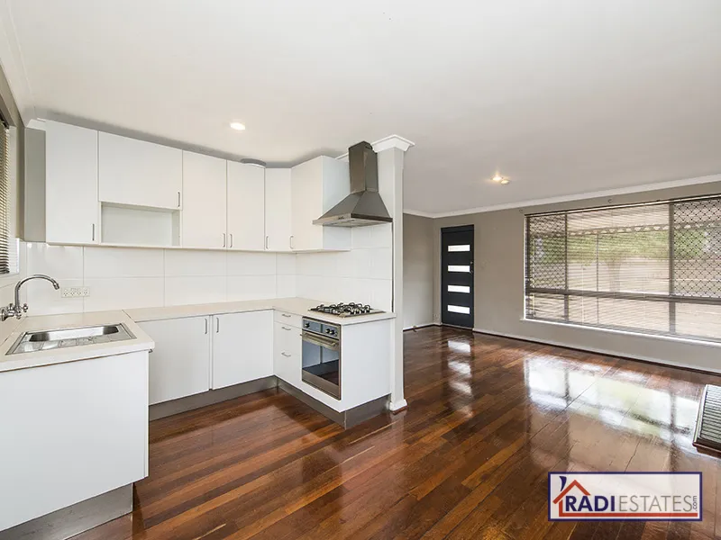 Pet Friendly and Lawnmowing Included!