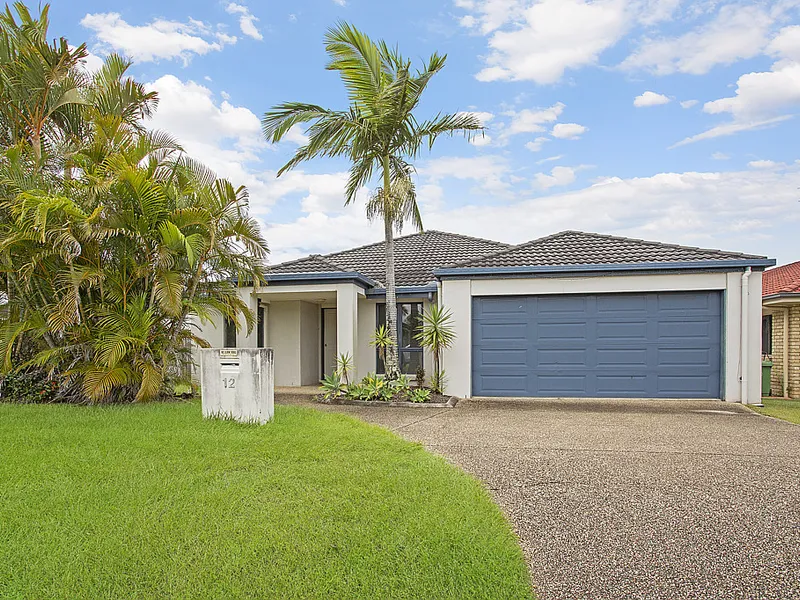 FAMILY HOME IN MUCH SORT AFTER LOCATION!