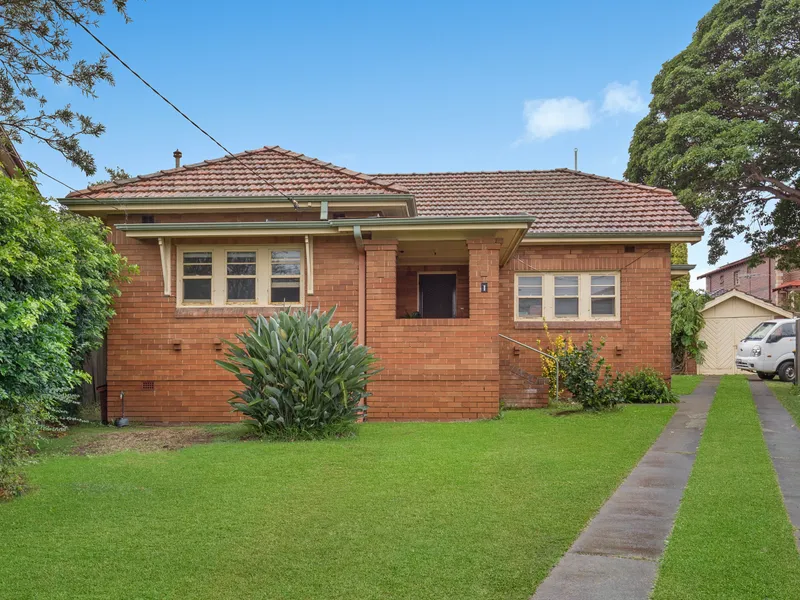 Bungalow style home situated on pristine land in sought after locale