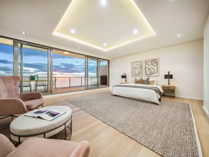 Renovated penthouse oasis with stunning bay views