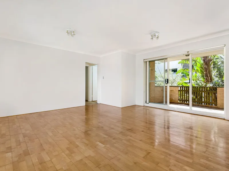 Freshly Painted Peaceful Two Bedroom Apartment