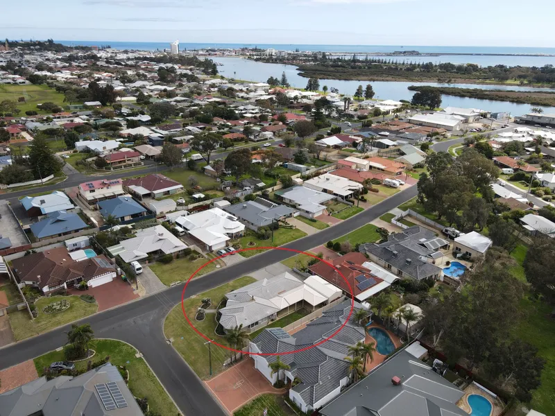 East Bunbury Family Home - HOT new price!