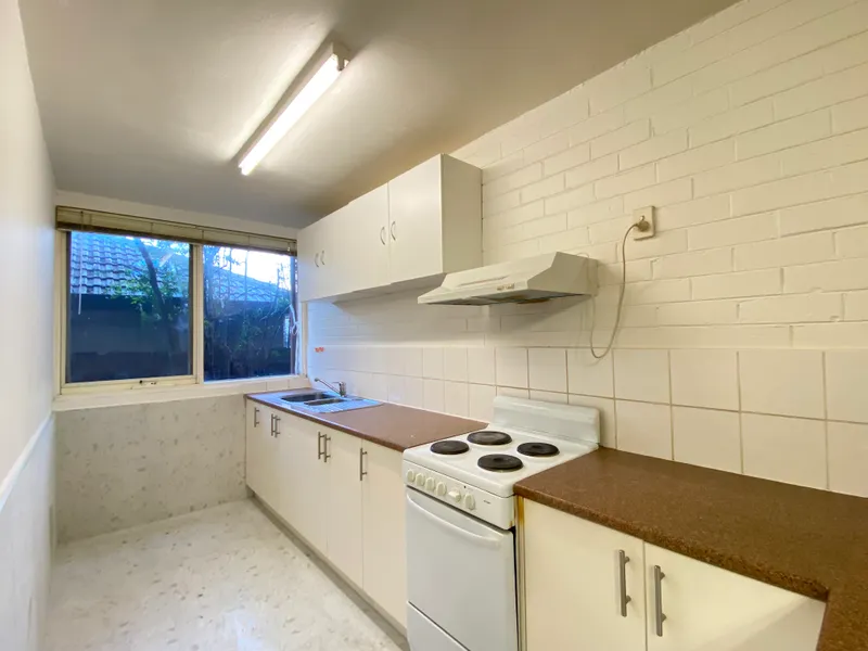 Newly Renovated 2 Bedroom Unit near Monash University!