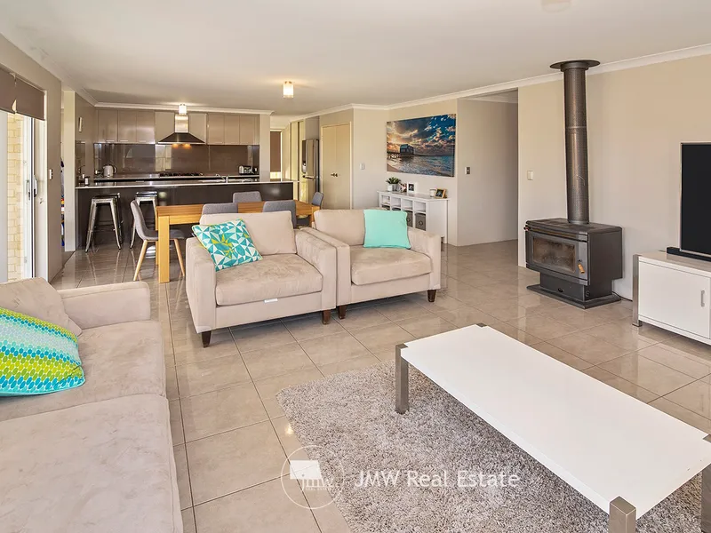 FAMILY ABODE IMMACULATE THROUGHOUT